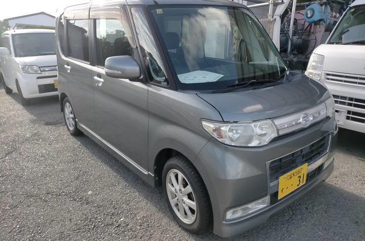 ダイハツ　タント